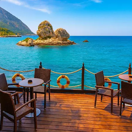 Apart Otel Anemos &