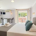Anemos & Lejlighedshotel 3*