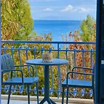 Anemos & Lejlighedshotel 3*