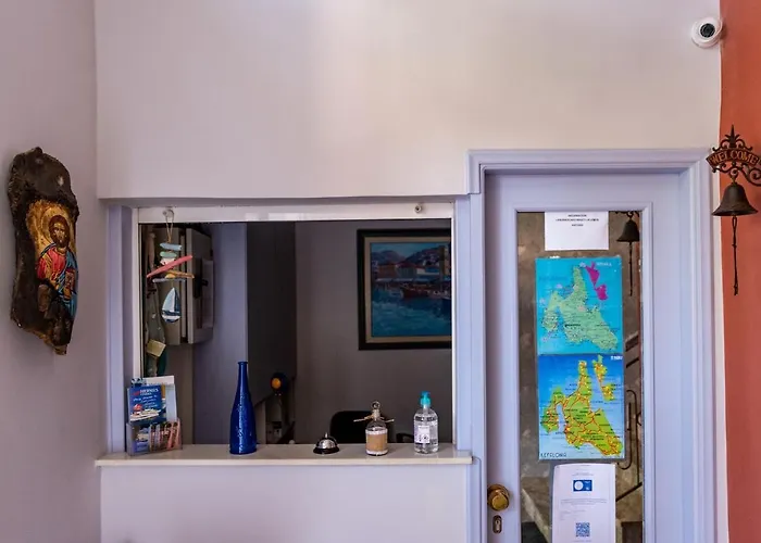 Aparthotel Anemos & 3*