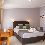 Anemos & Apartmanhotel 3*