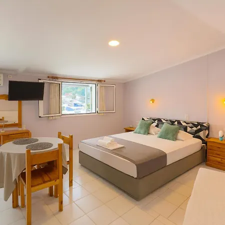 Anemos & Aparthotel 3*